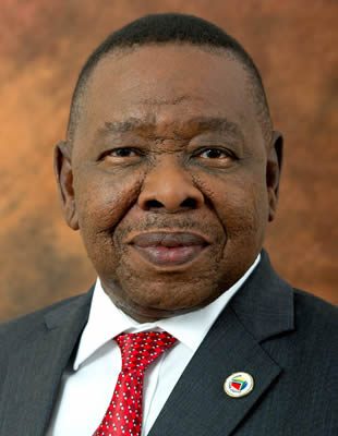 Dr Blade Nzimande