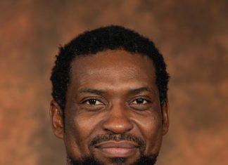 Minister Buti Manamela