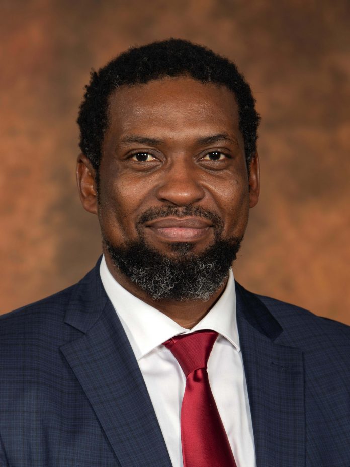 Minister Buti Manamela